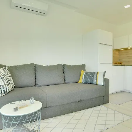 Holiday home Modern With Enclosed Garden *